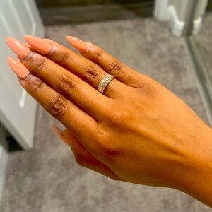 Round Yellow Gold 1 ct Diamond Women’s Band